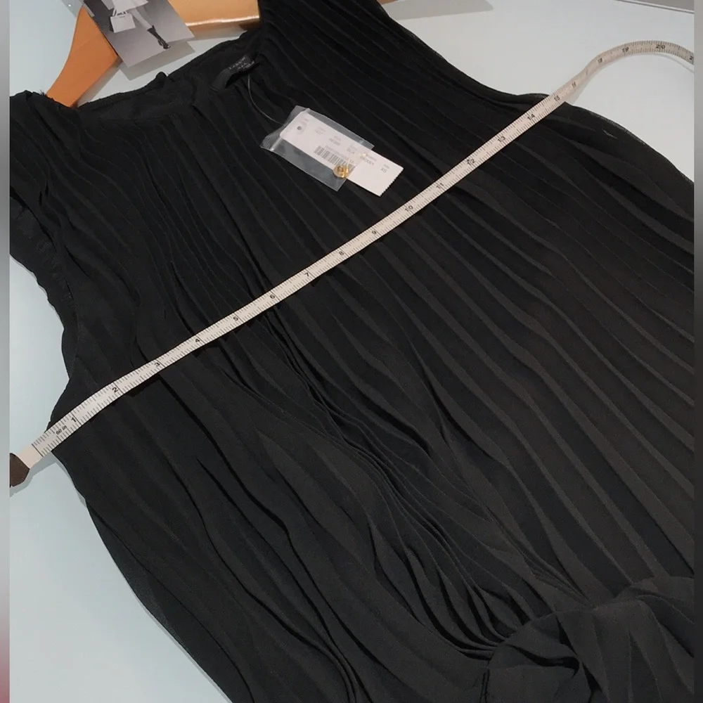 J Crew Black Top - Picture 6 of 8